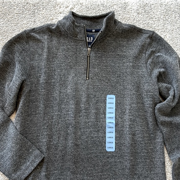 Men’s GAP Quarter Zip Long Sleeve Pullover - Picture 2 of 6